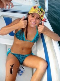 Cute teen Mi holds a