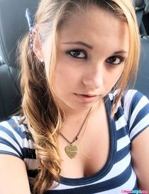 Ivana baissa son tanga et
